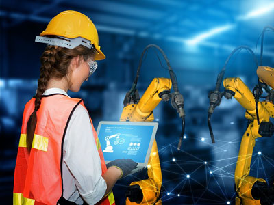 2021's prominent trends in manufacturing, supply chain, and technology